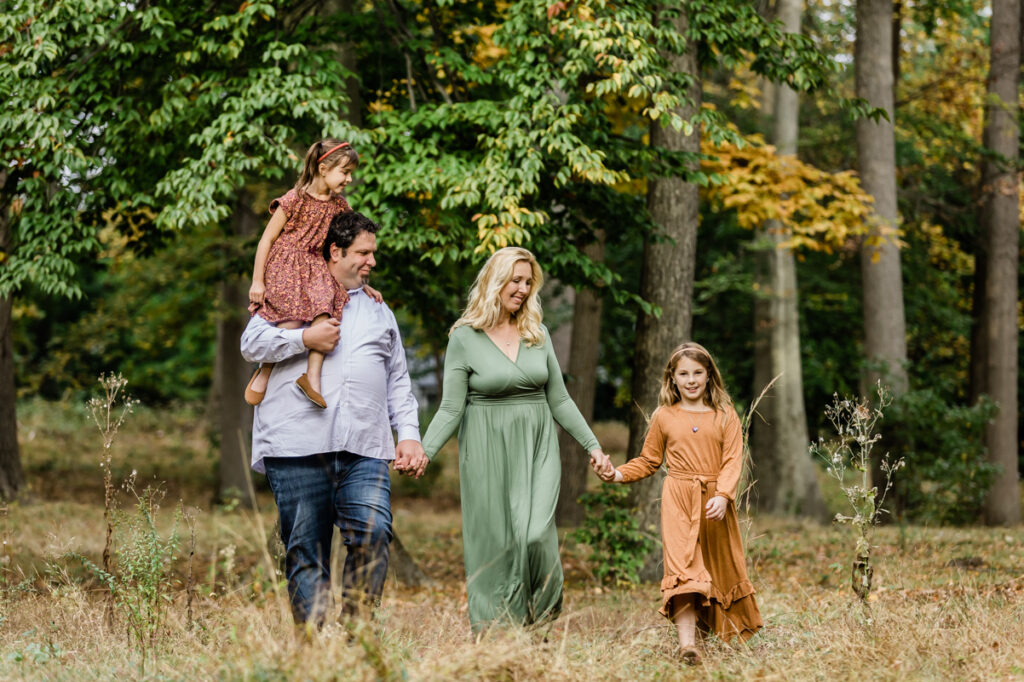 Fall family photo shoot at Tamaques Park, Westfield, NJ